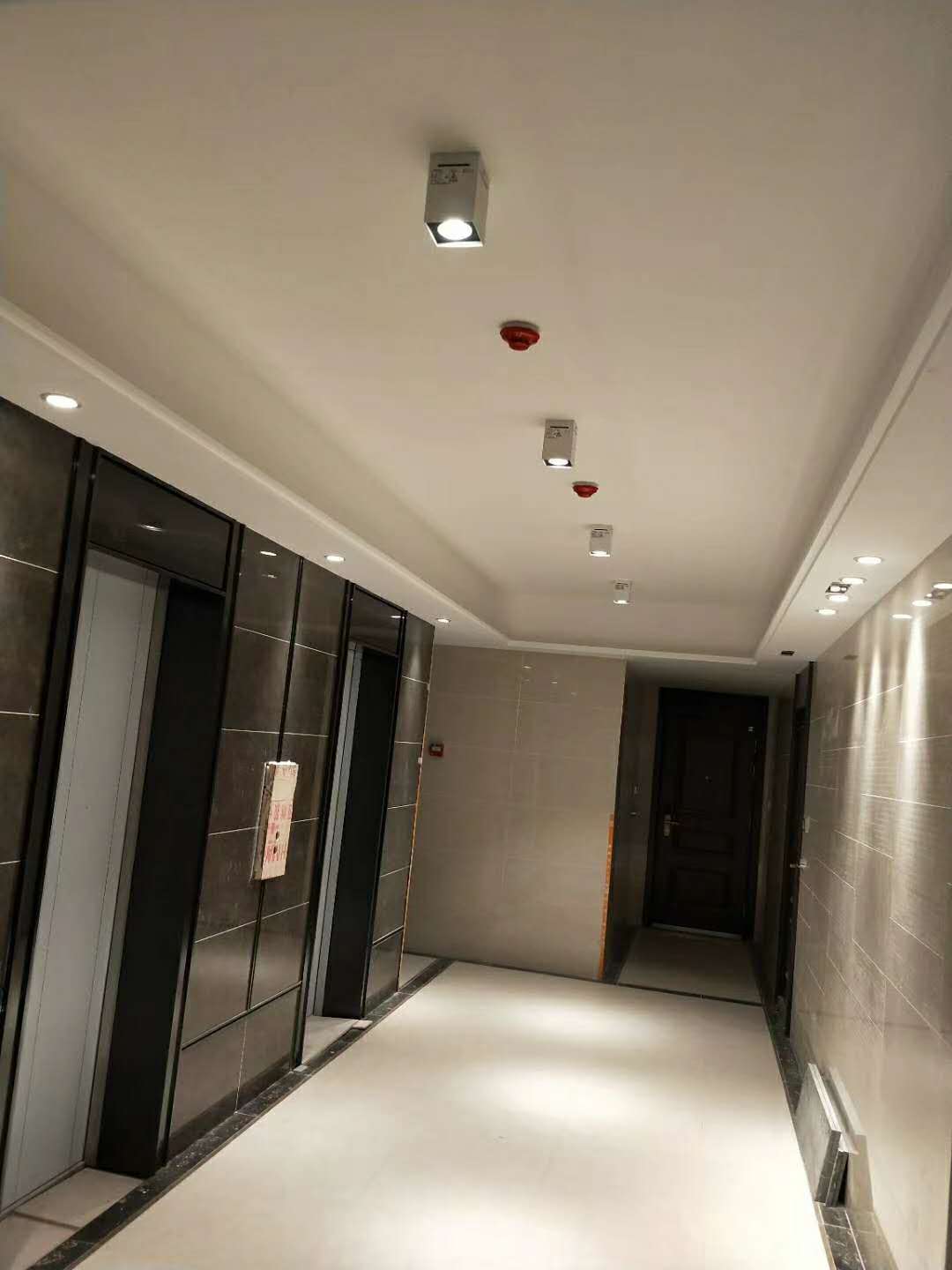 敞开楼梯间、封闭楼梯间、防烟楼梯间、室外楼梯间的设置要求